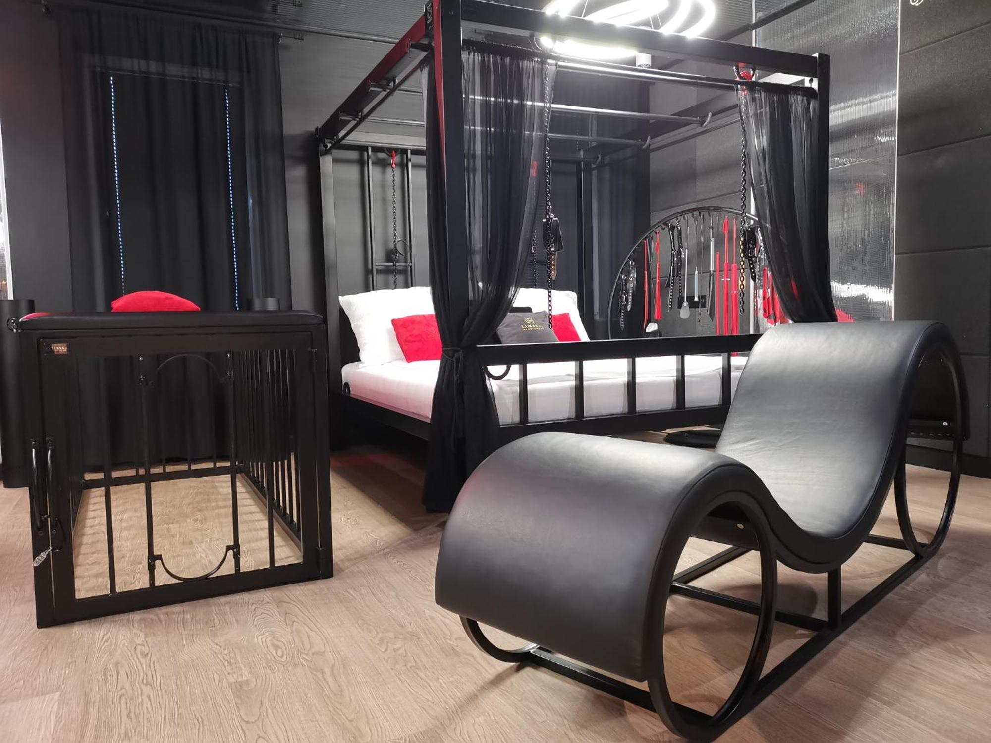 Bdsm Apartament Czestochowa Luxxx - Adults Only - Tylko Dla Doroslych מראה חיצוני תמונה